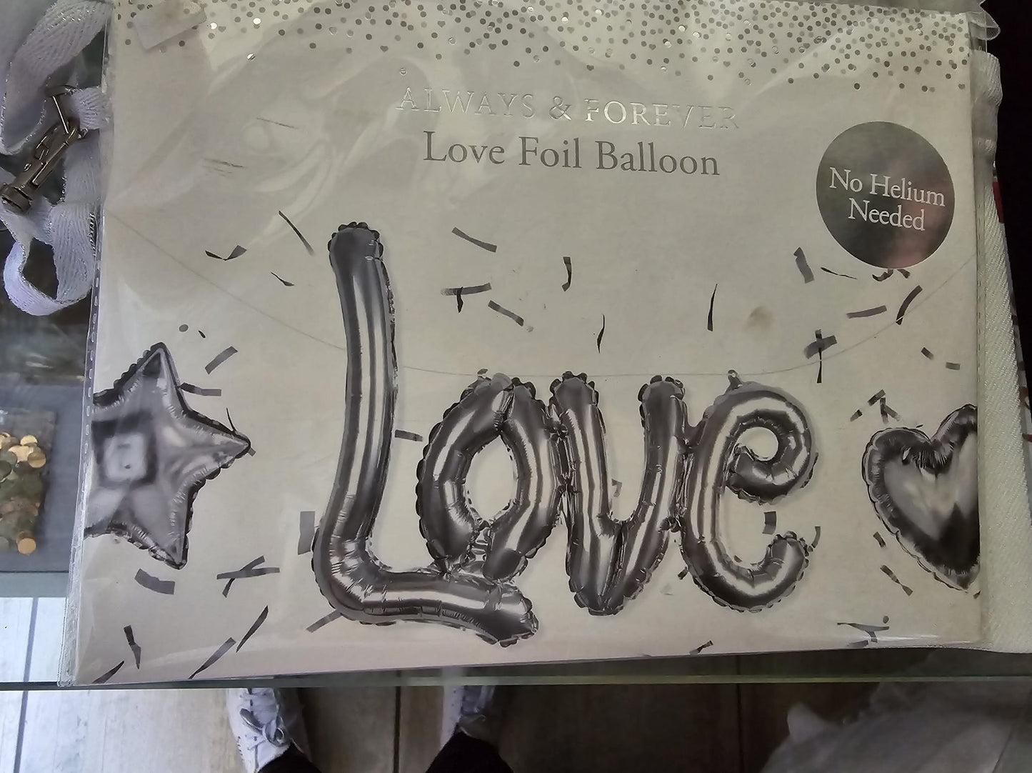 Love Foil balloon