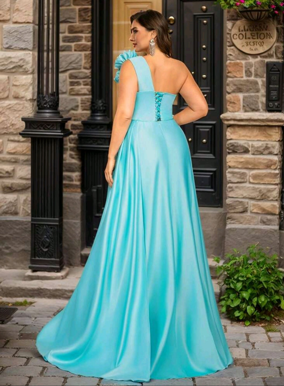 Plus Size Slit Mermaid Hem Side Flutters Dress