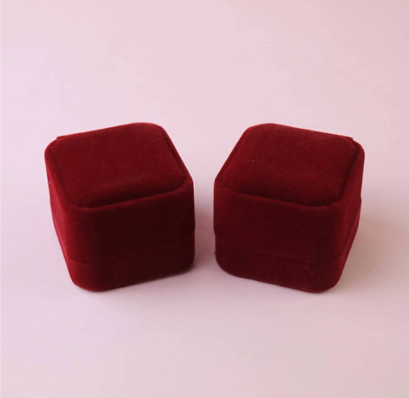 Burgundy Proposal Ring Holder
