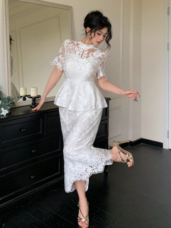 2pcs Lace Puff Sleeve Blouse And Skirt Set