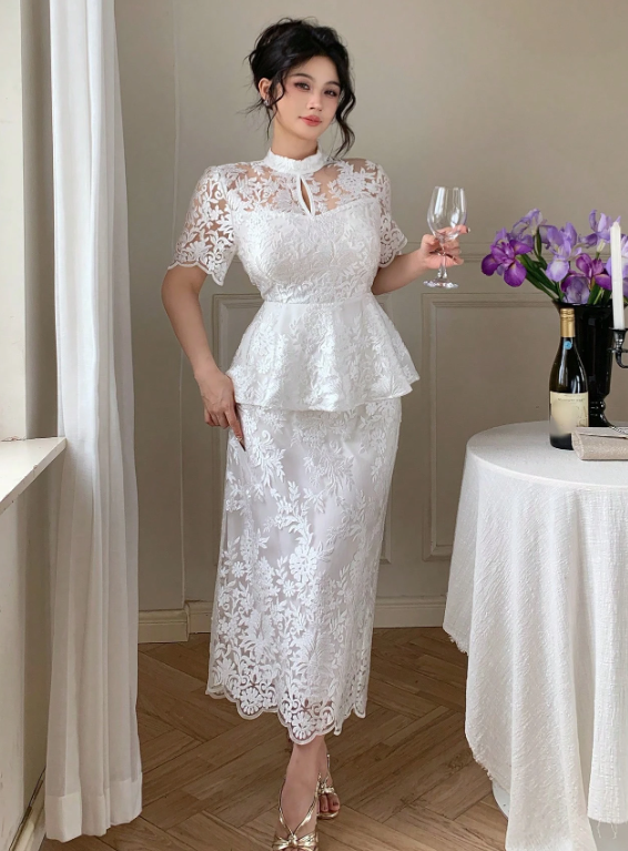 2pcs Lace Puff Sleeve Blouse And Skirt Set