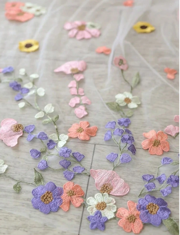 230CM Floral Lace Applique Bridal Veil With Comb