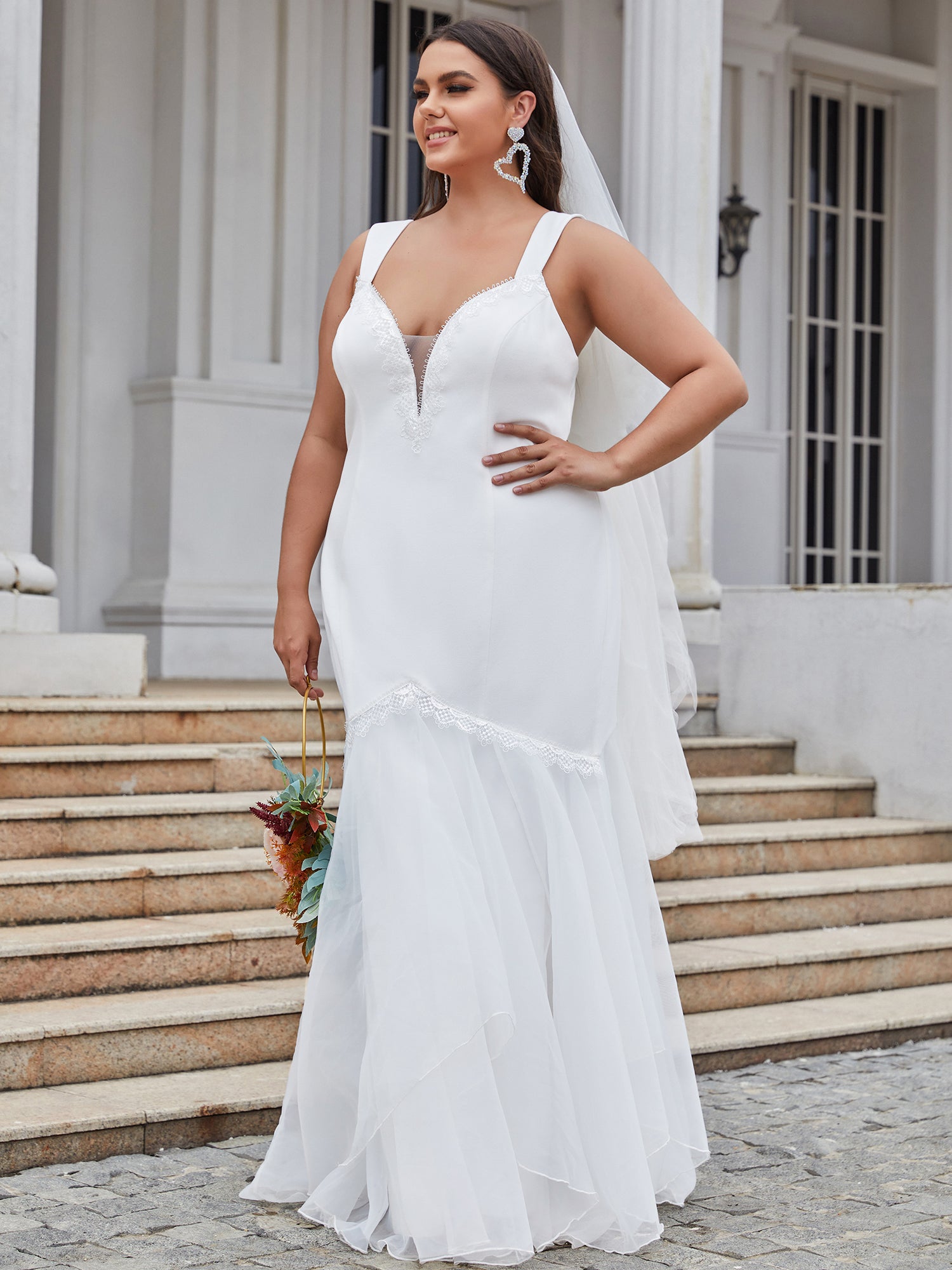 Plus Size Mesh Overlay Mermaid Wedding Dress