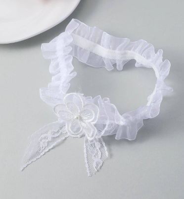 Faux Pearl & Flower Decor Bridal Garter