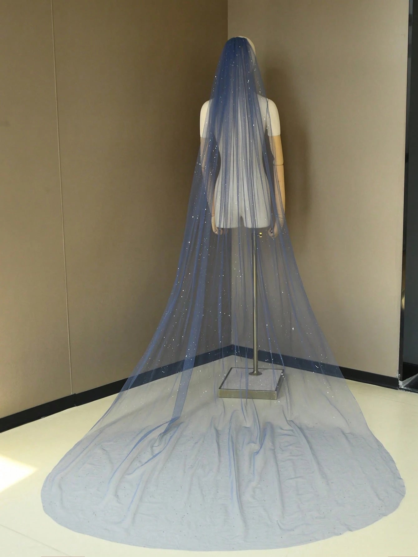 Glitter Navy Bridal Veil