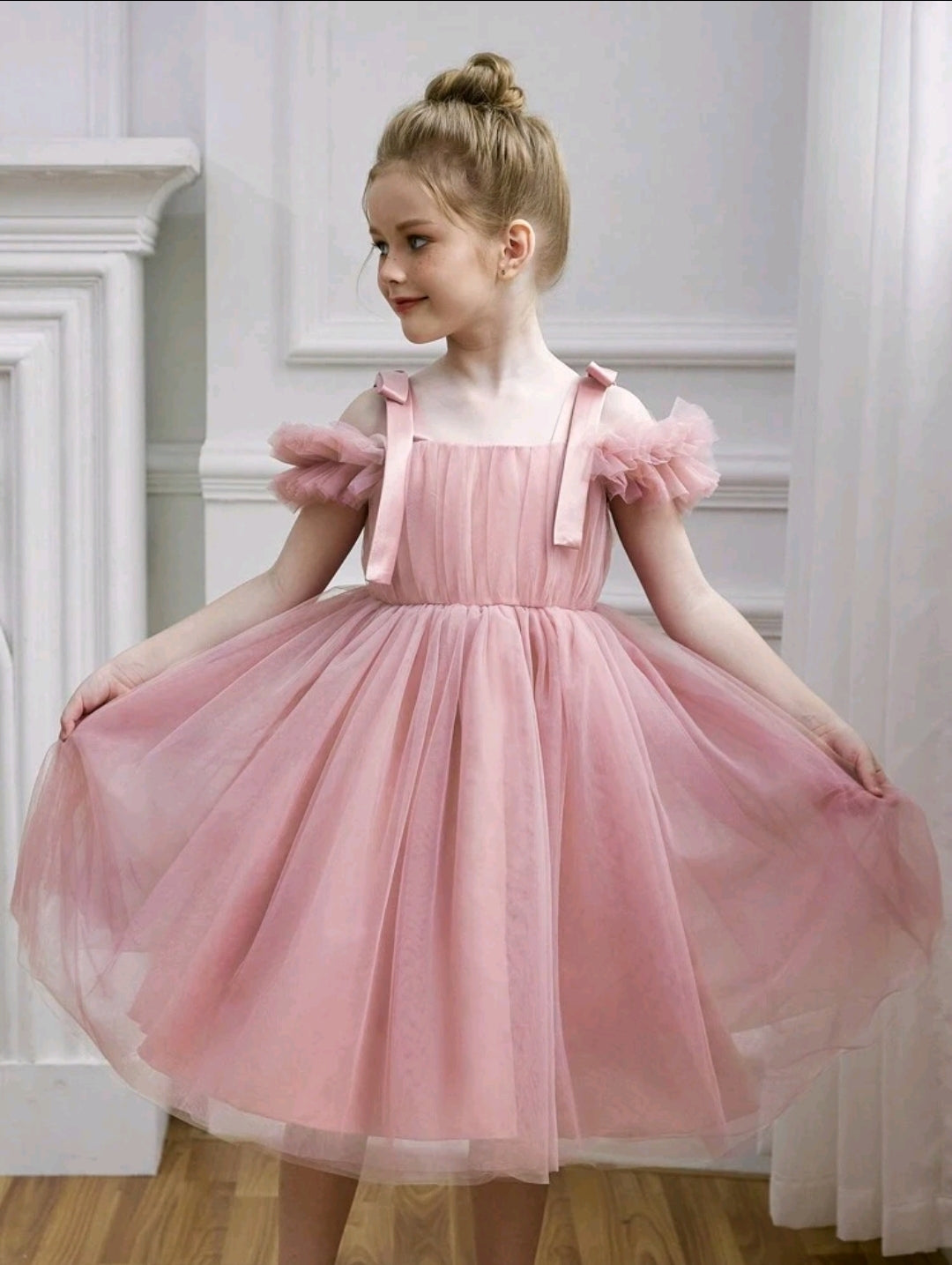 Spaghetti Strap Bowknot Tulle Dress