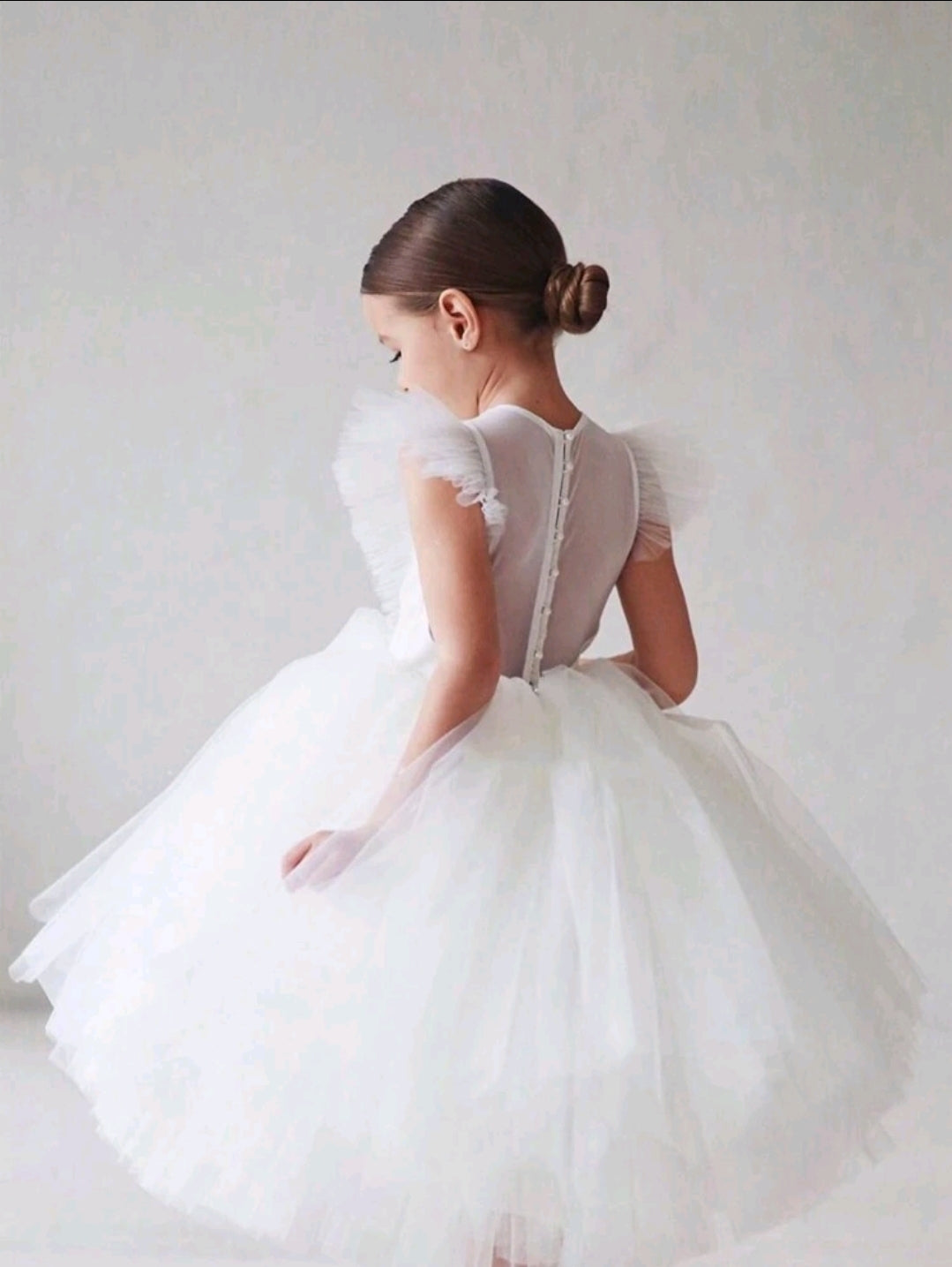 Tween Girls Elegant Tulle Dress White