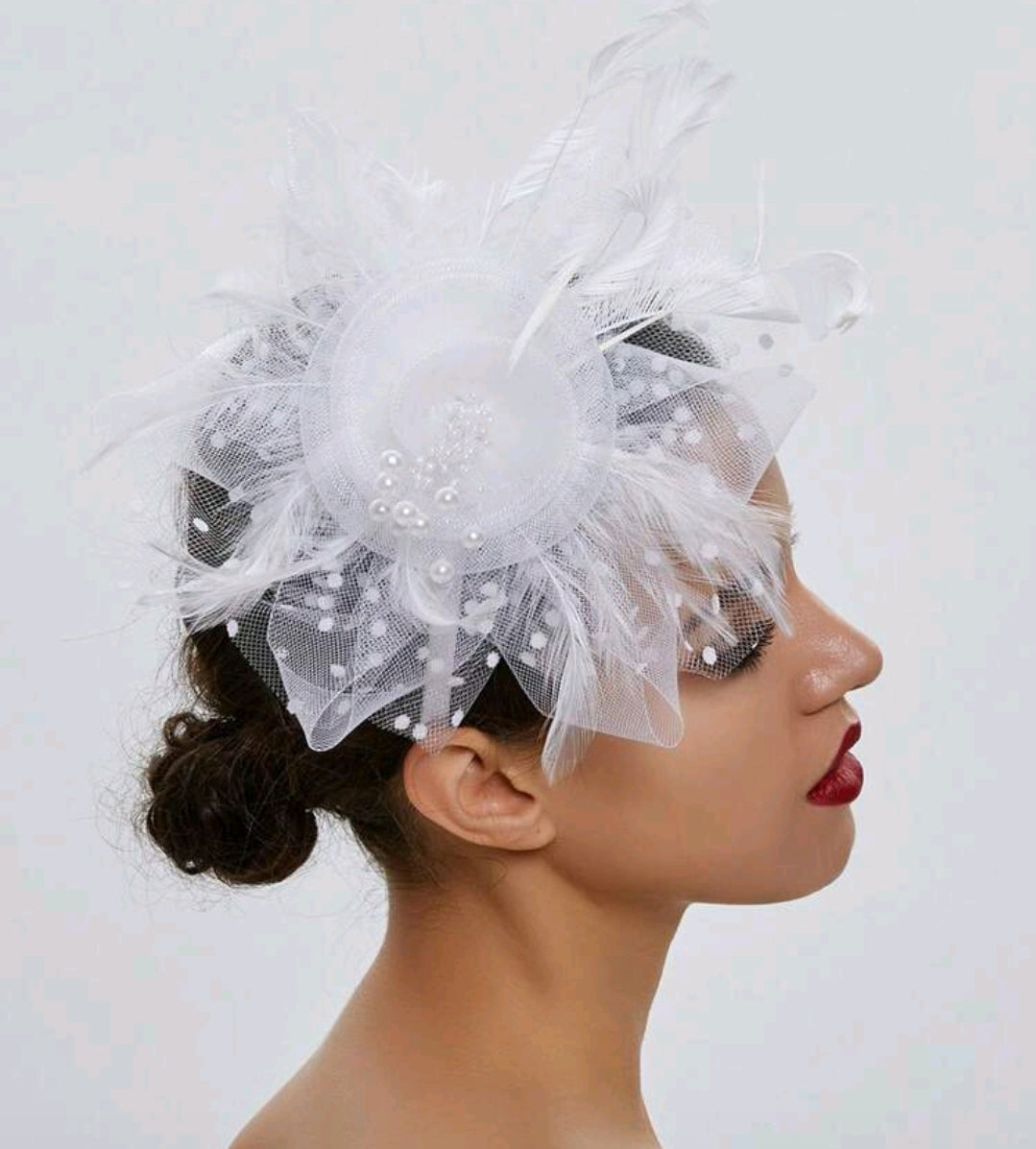 White Loop Fascinator