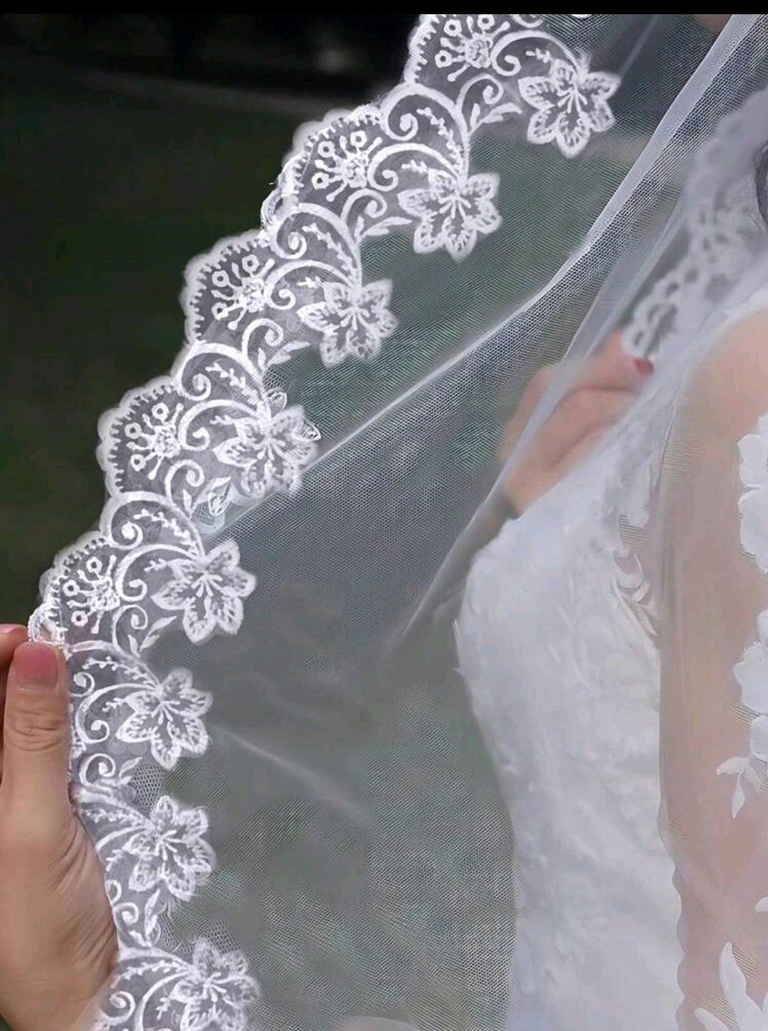 Bridal Veil With Lace Embroidery And 3m Length