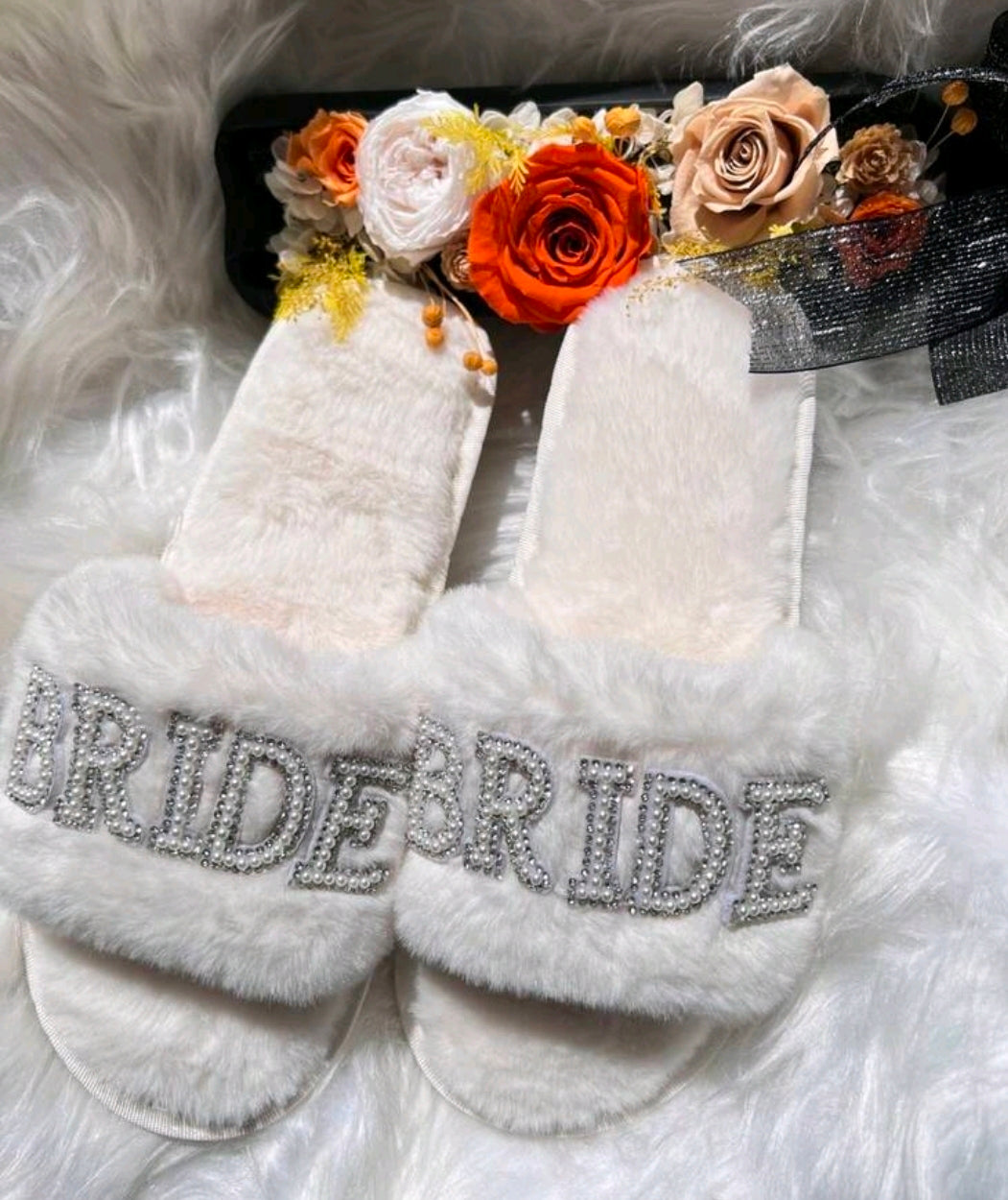 Bride's Fluffy Slippers white