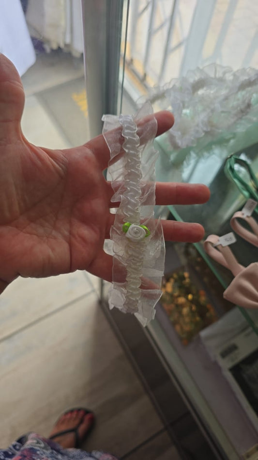Minimalist Garters