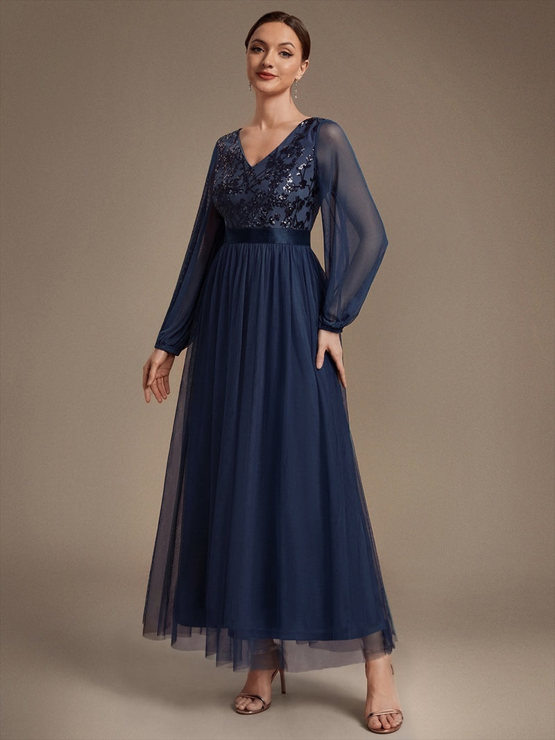 Long Sleeve Sequin Tulle V-Neck A-Line Evening Dresses