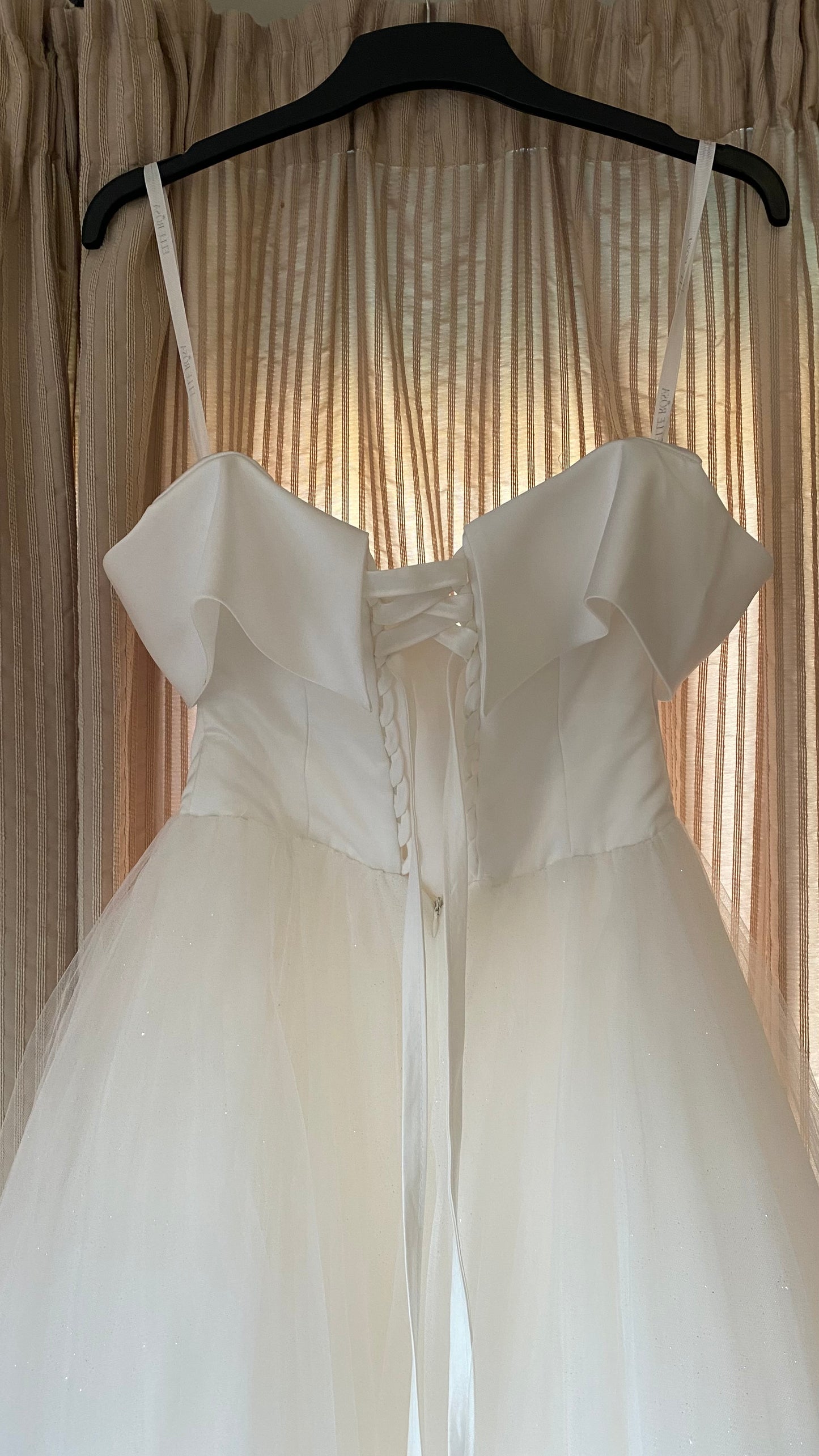 Romantic Off-the-Shoulder Sparkle Tulle Ballgown | Size 34