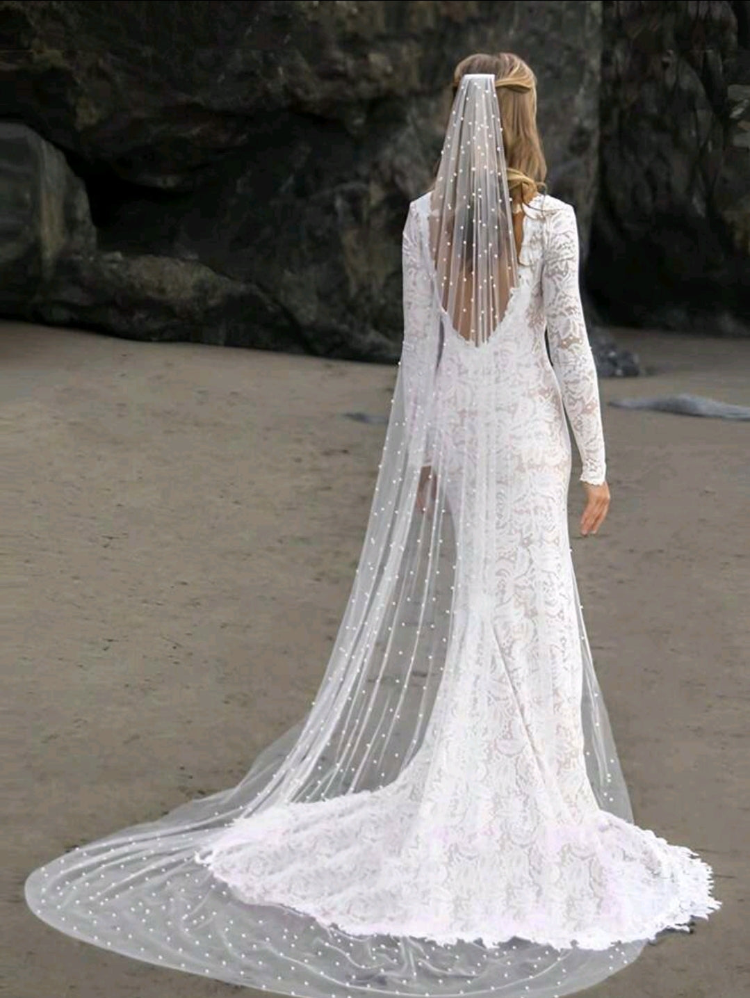 Pearl Long Veil With Comb White