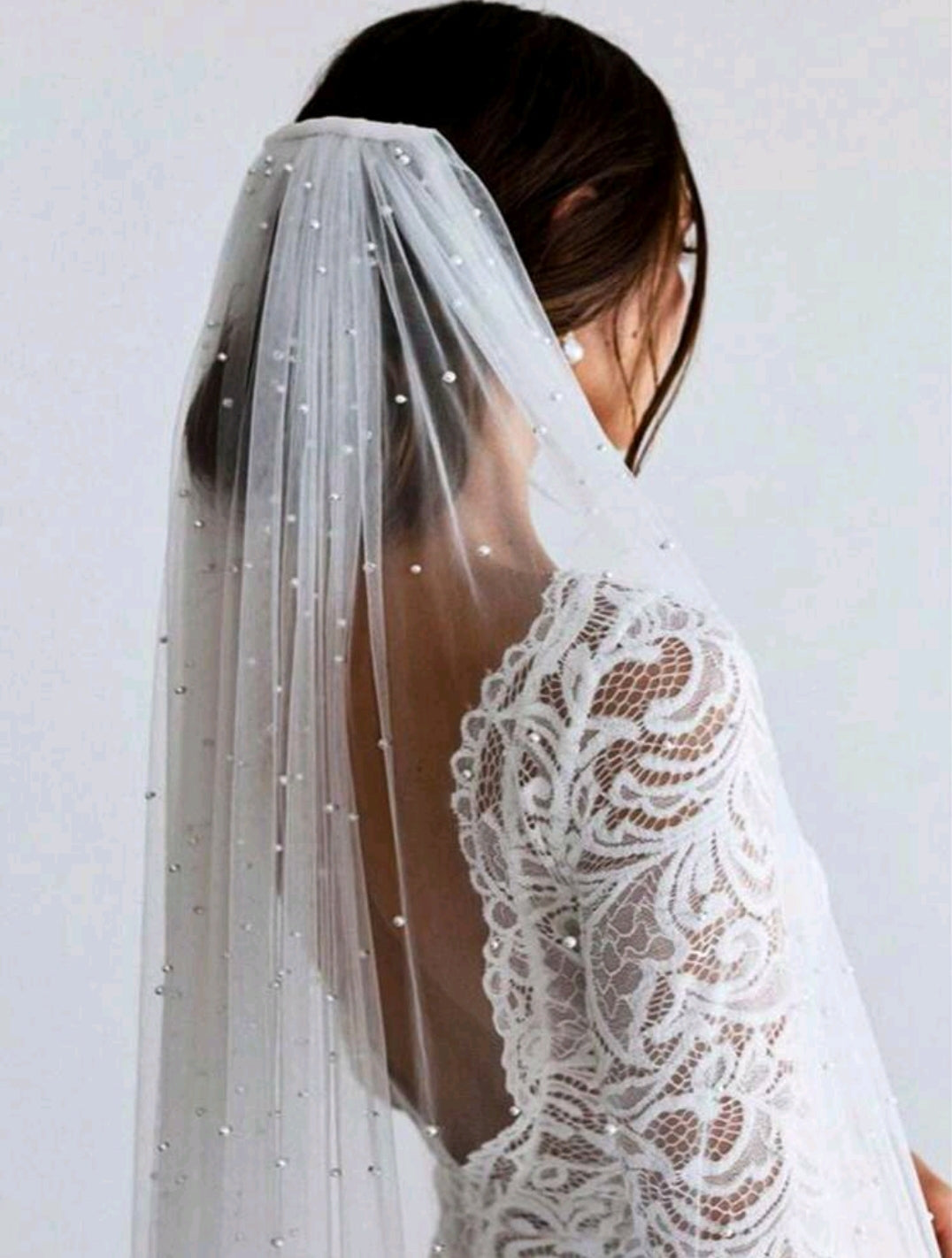 Pearl Long Veil With Comb White
