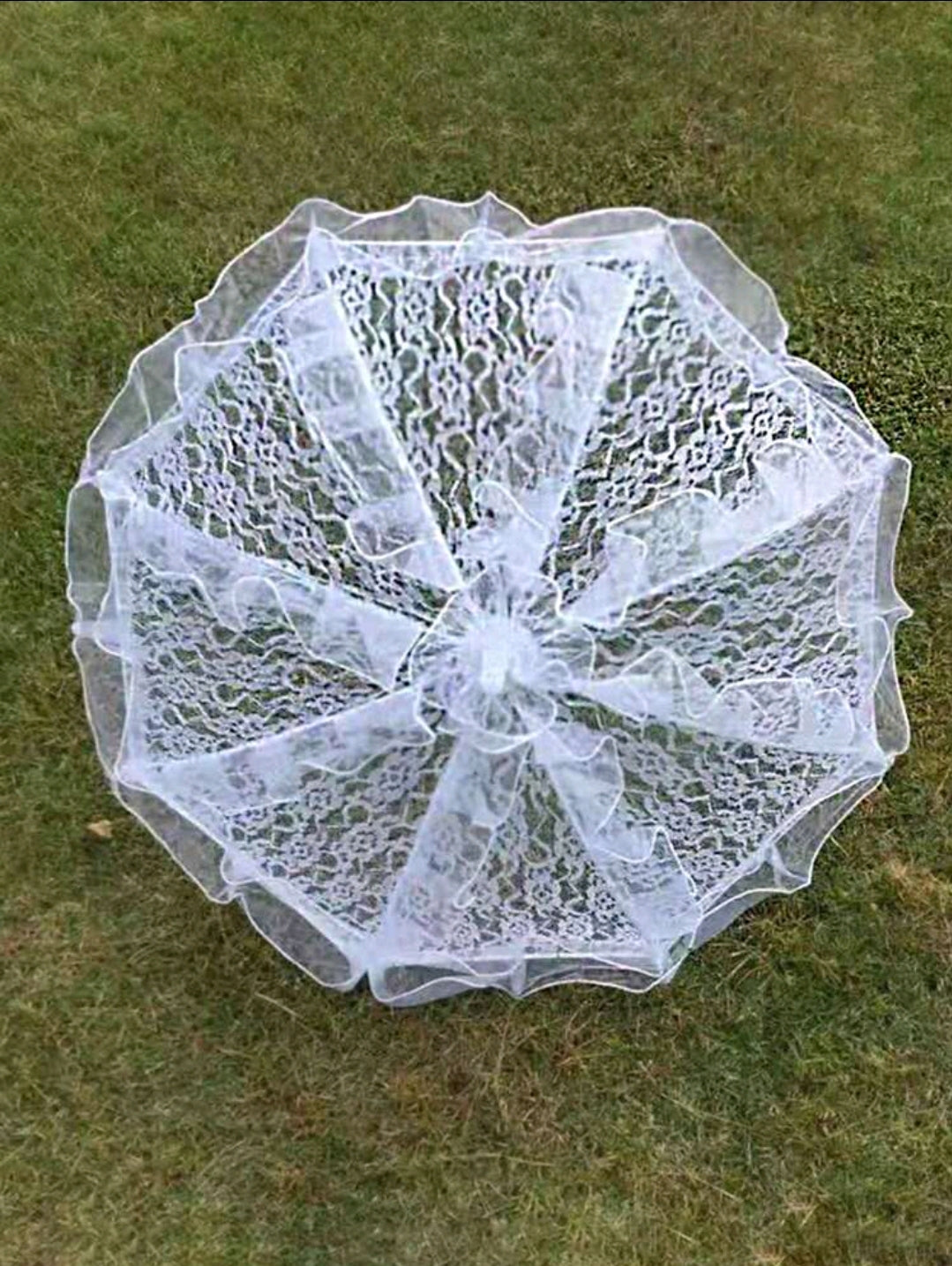 Bridal umbrella With Vertical Edges
