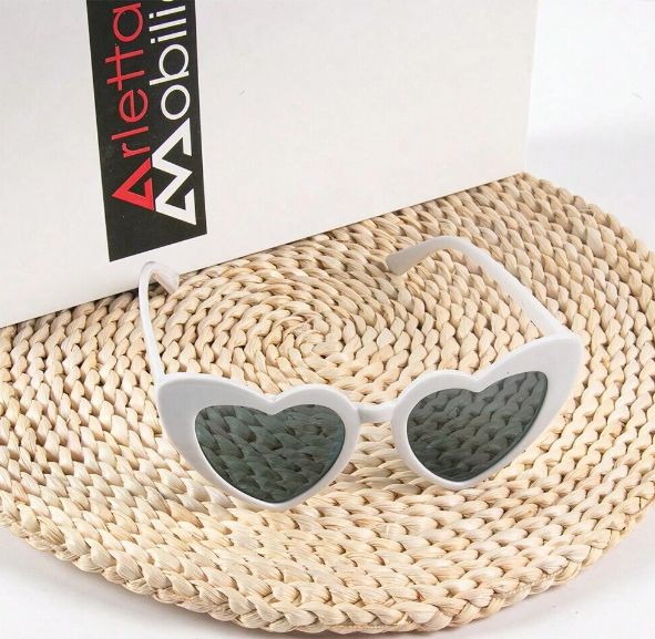 4 pairs Heart Shaped Glasses For Wedding Team