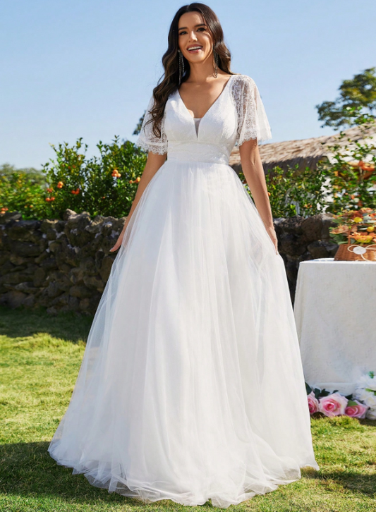 Lace Contrast Mesh Appliques Wedding Dress