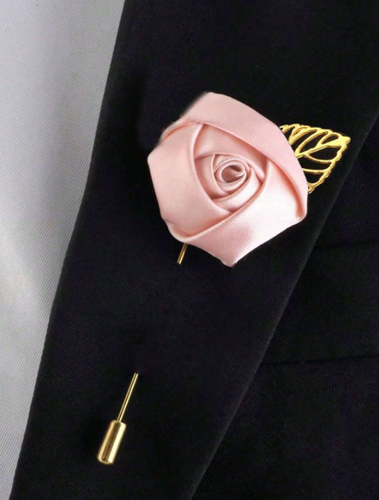 Groomsmen Wedding Boutonniere Snow Bud