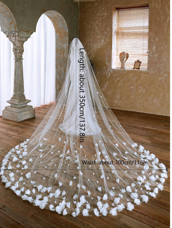 Single Layer  Flower Headpiece With Comb
