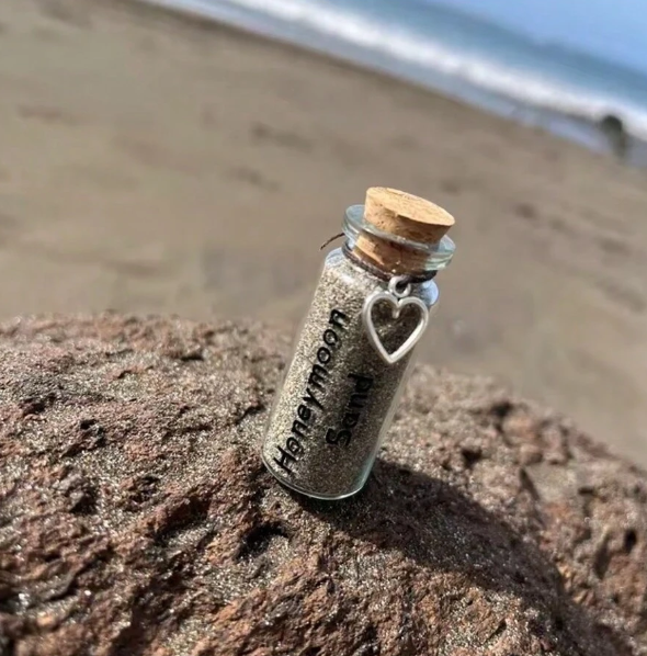 Honeymoon Keepsake Wedding Gift