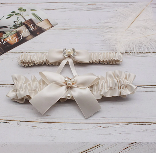 Faux Pearl & Rhinestone Decor Garter Belt With Satin Ribbon