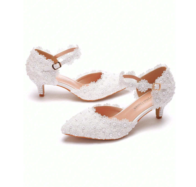 5cm White Lace Low Heel Wedding Sandals