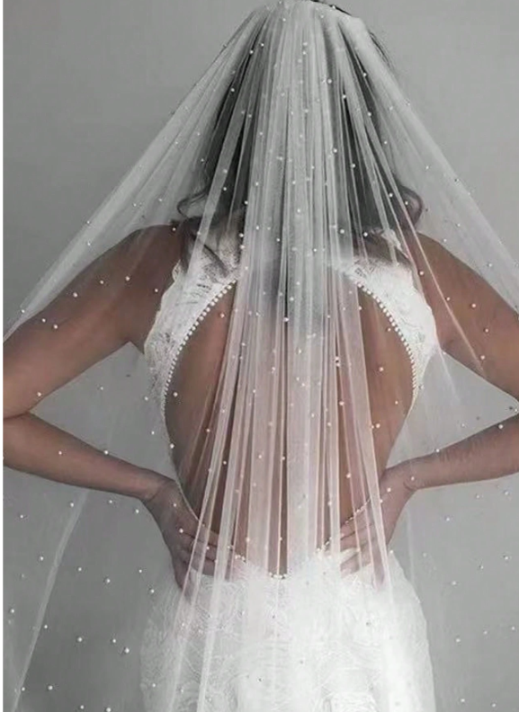 Pearl Long Veil With Comb Ivory