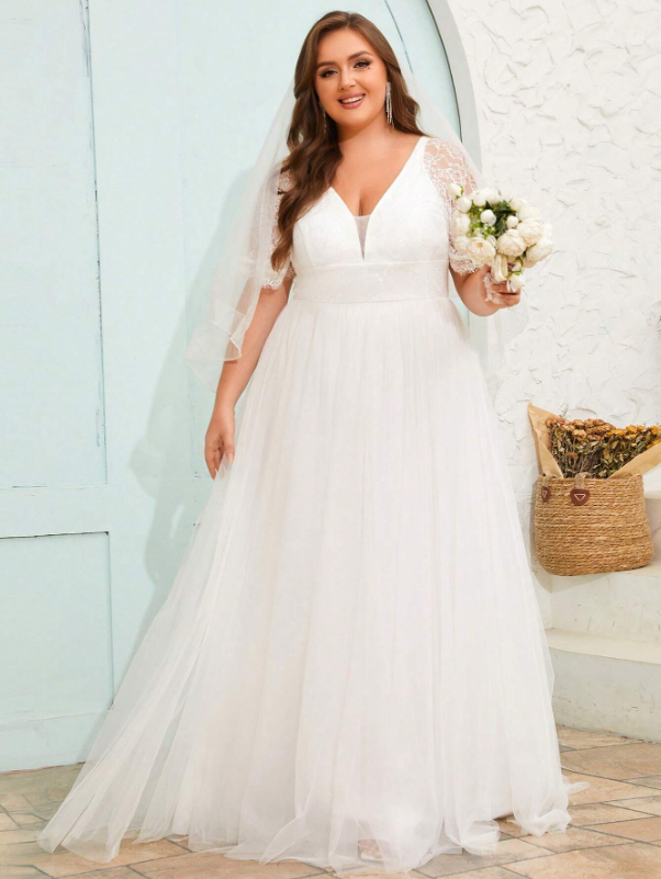 Lace Contrast Mesh Appliques Wedding Dress