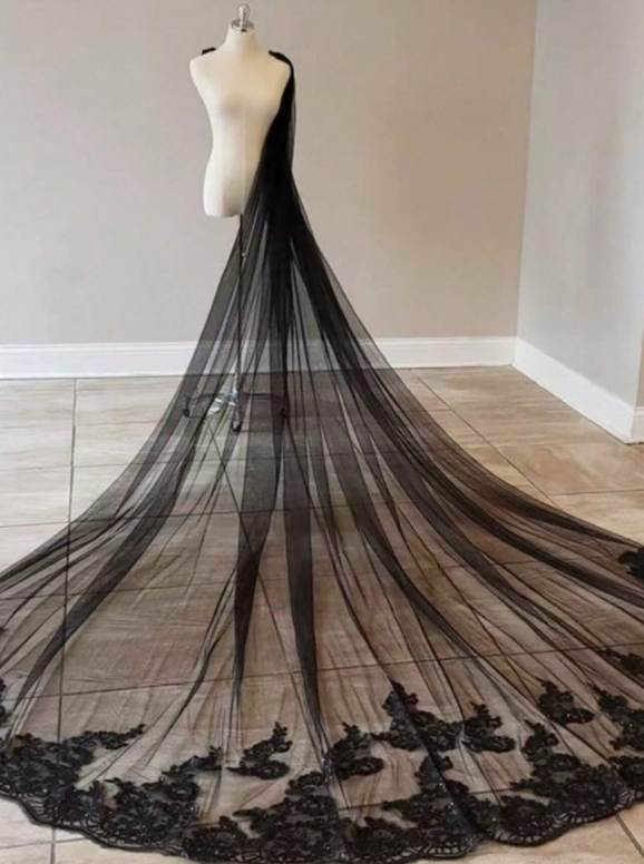 European Style Lace Long Train Bridal Shawl