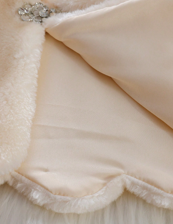 Girls' Sleeveless Faux Fur Shawl Jacket Champagne