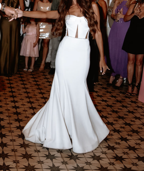 Tender Glow | Customised Pearl Beaded Pollardi Gown with Detachable Bow & Train