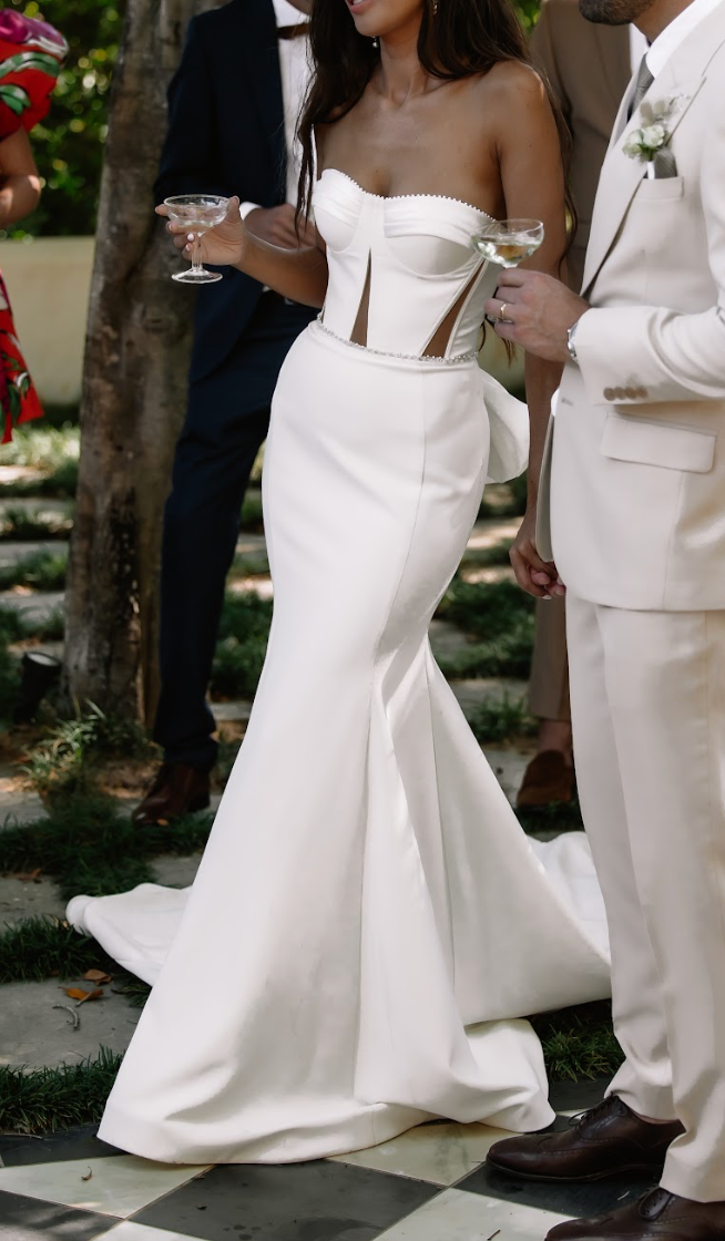 Tender Glow | Customised Pearl Beaded Pollardi Gown with Detachable Bow & Train
