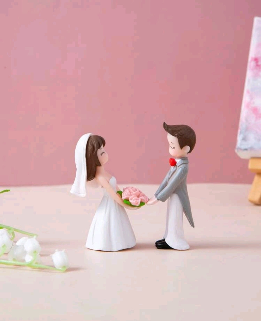 2pcs Figure Design Decoration Craft