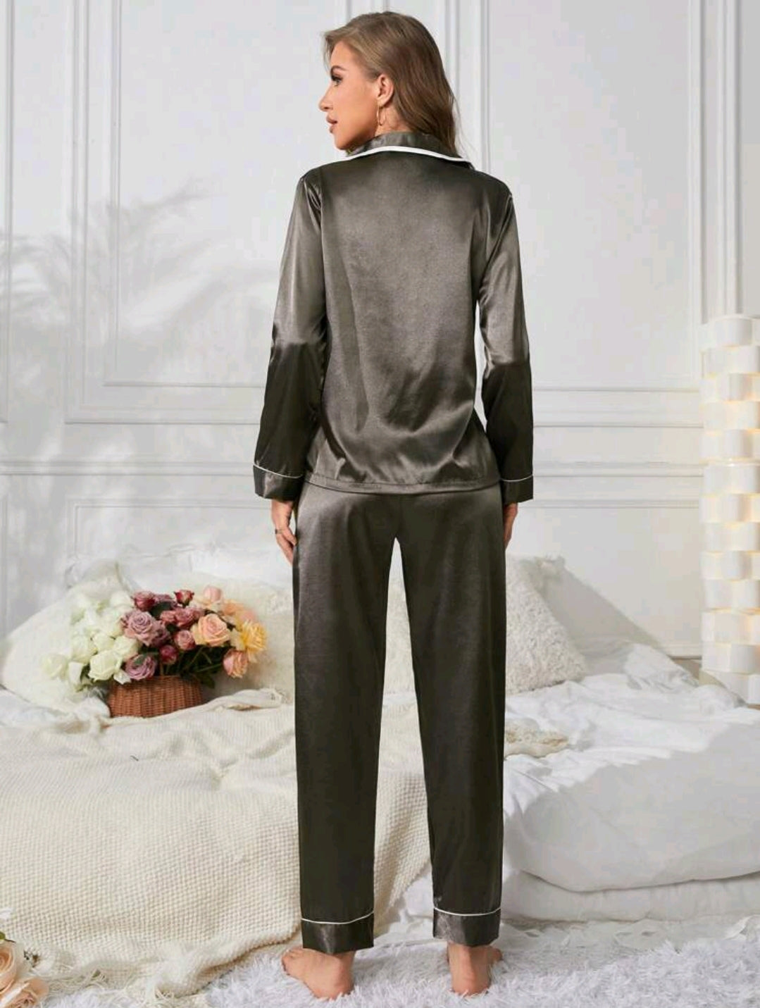 Ladies' Satin Collar Top And Long Pants Pajamas Set
