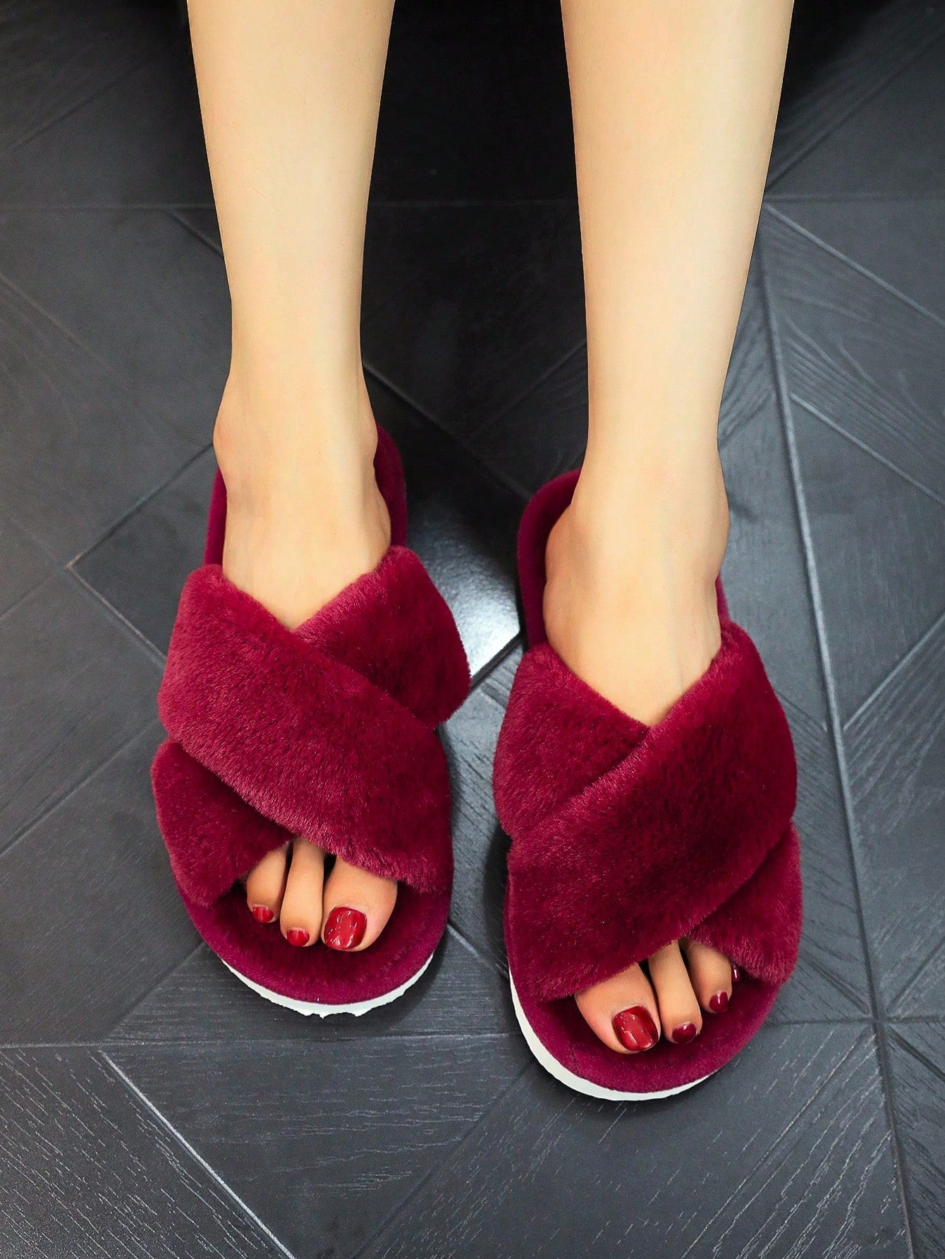Red Rose Bridesmaids Fluffy Slippers