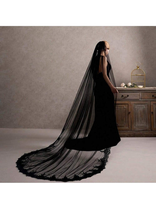 Lace Edge Bridal Veil Black