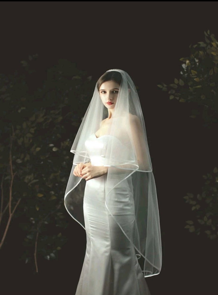 Piping Trim Bridal Veil